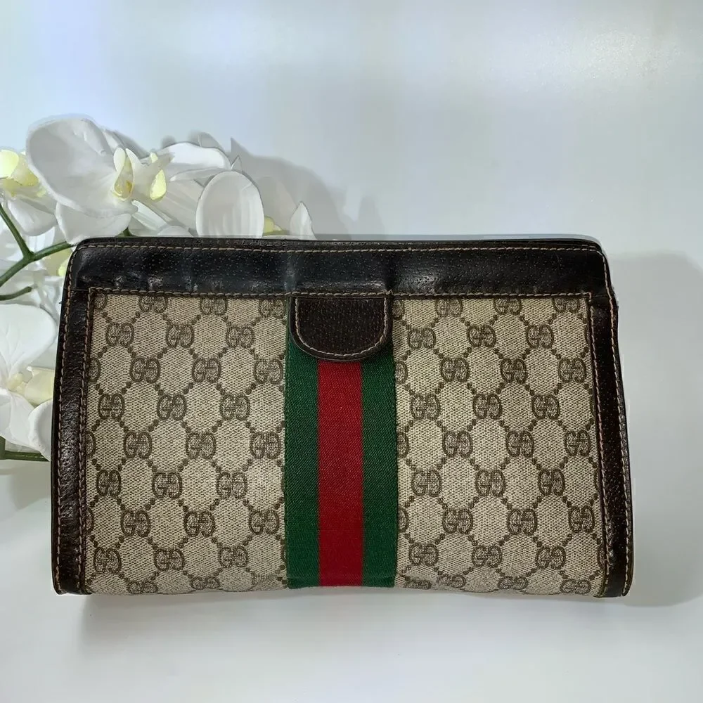 💥Authentic💥 GUCCI Web Sherry Line GG Logo Cosmetic Clutch